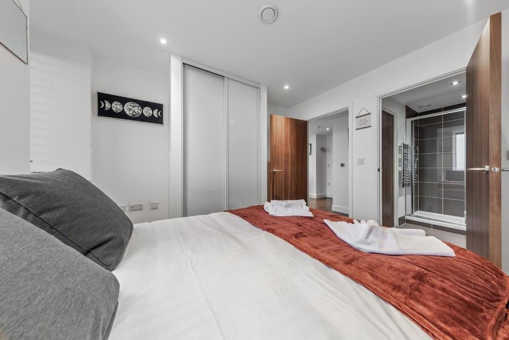 Amazing Britania 1 Bedroom Flat In London Bp40 Dış mekan fotoğraf